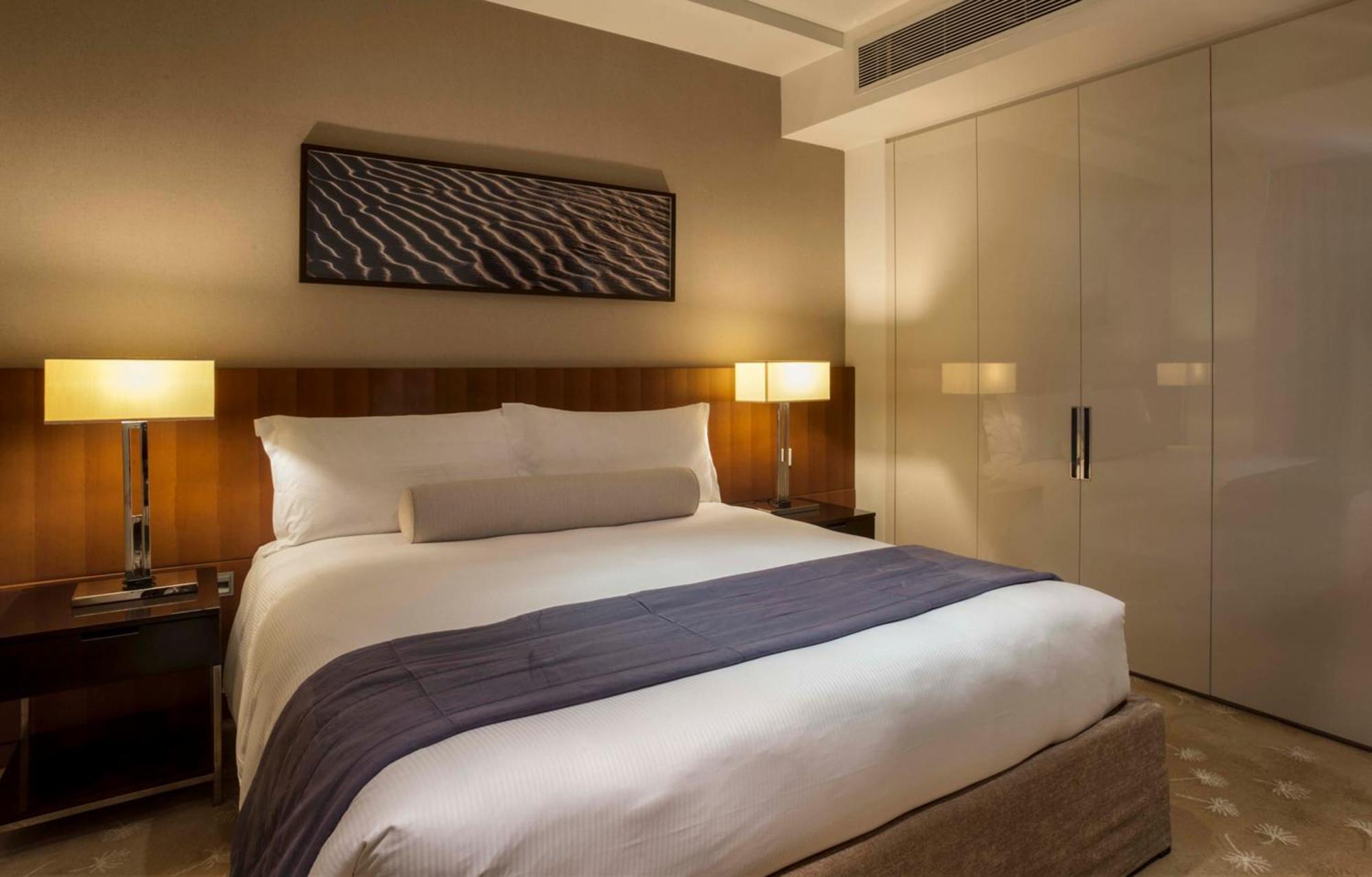อินเตอร์คอนติเนนตัล เรสซิเดนซ์ สวีท ดูไบ เฟสติวัลซิตี้ Aparthotel ภายนอก รูปภาพ