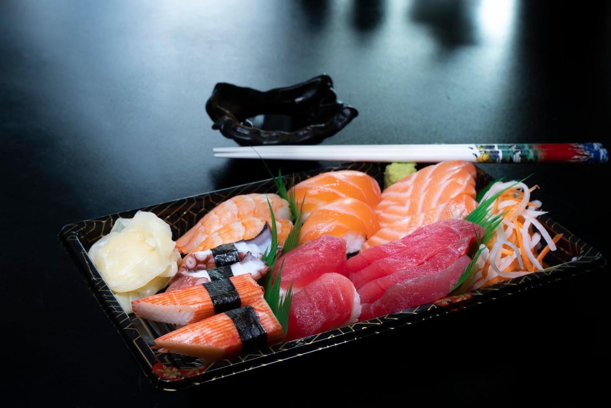 อินเตอร์คอนติเนนตัล เรสซิเดนซ์ สวีท ดูไบ เฟสติวัลซิตี้ Aparthotel ภายนอก รูปภาพ Sashimi